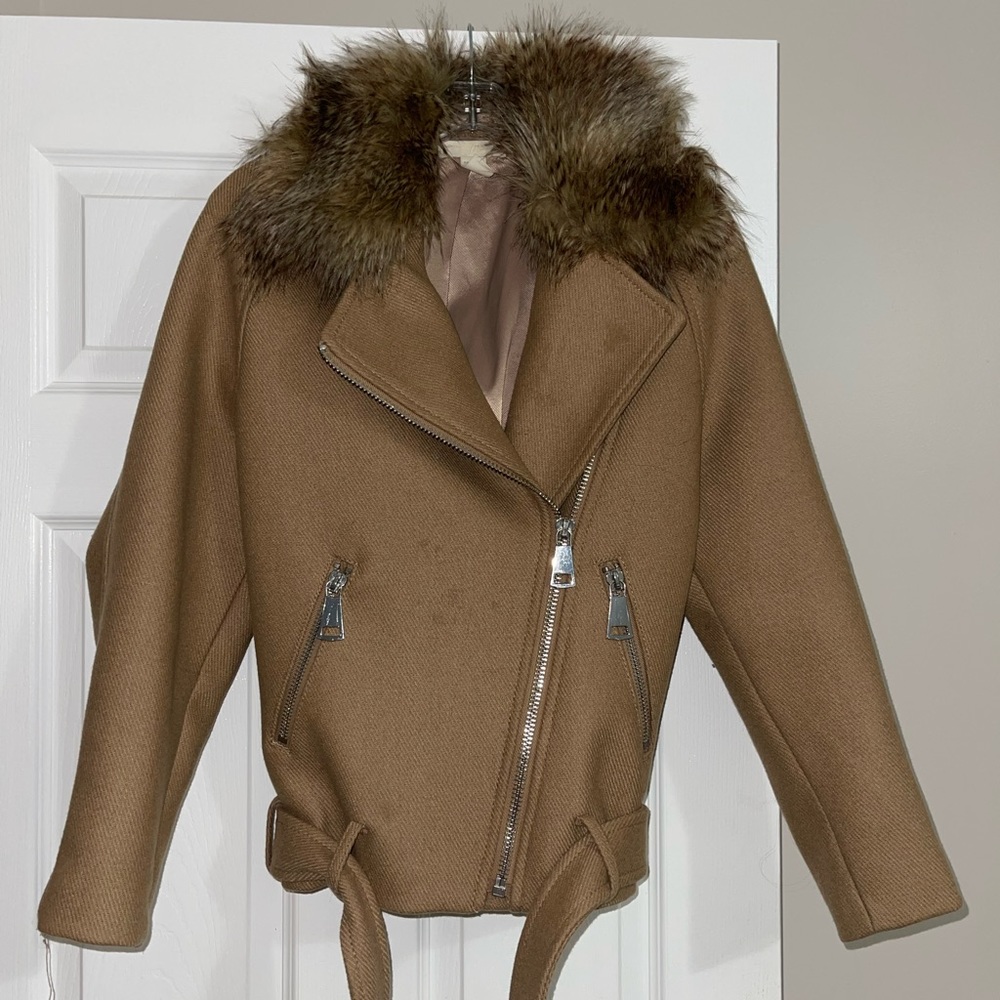 Winter coat - Picture 2 of 3